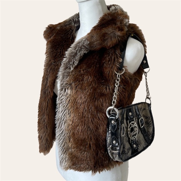 SOLD - Picture 2 of 4